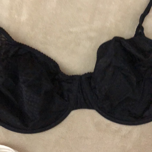 M&S Underwired 2 pack bra - Picture 4 of 7
